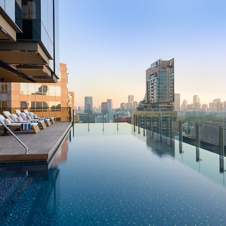 Hotel Indigo Bangkok Wireless Road By Ihg Екстериор снимка Infinity pool at the hotel