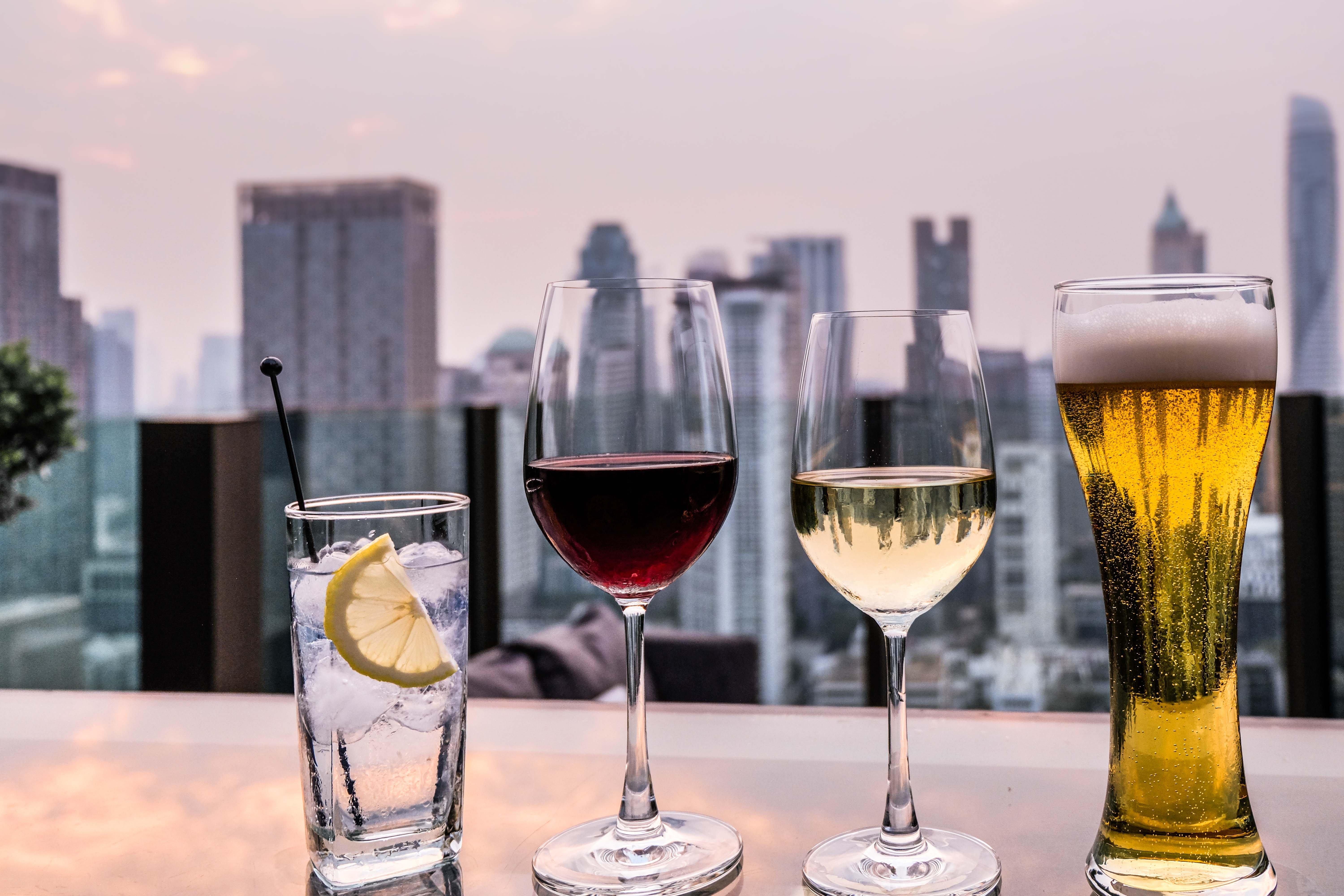 Hotel Indigo Bangkok Wireless Road By Ihg Екстериор снимка A selection of alcoholic drinks