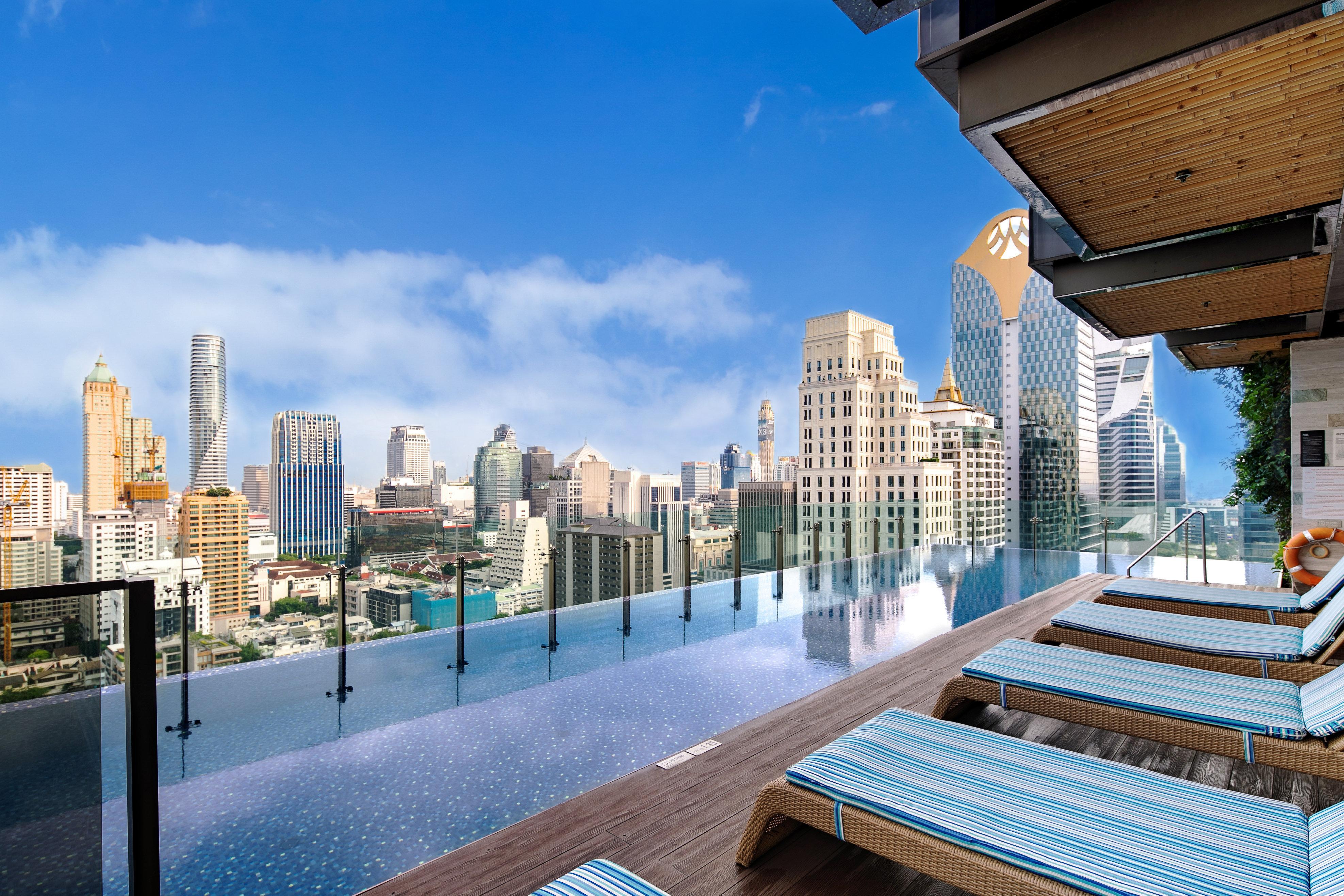 Hotel Indigo Bangkok Wireless Road By Ihg Екстериор снимка The rooftop pool at The Standard, East Village