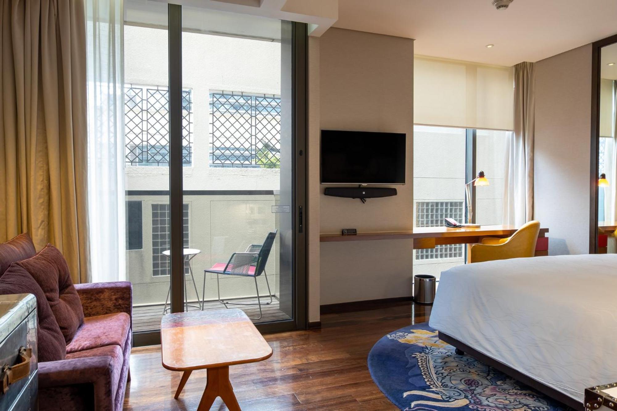 Hotel Indigo Bangkok Wireless Road By Ihg Екстериор снимка Deluxe Room