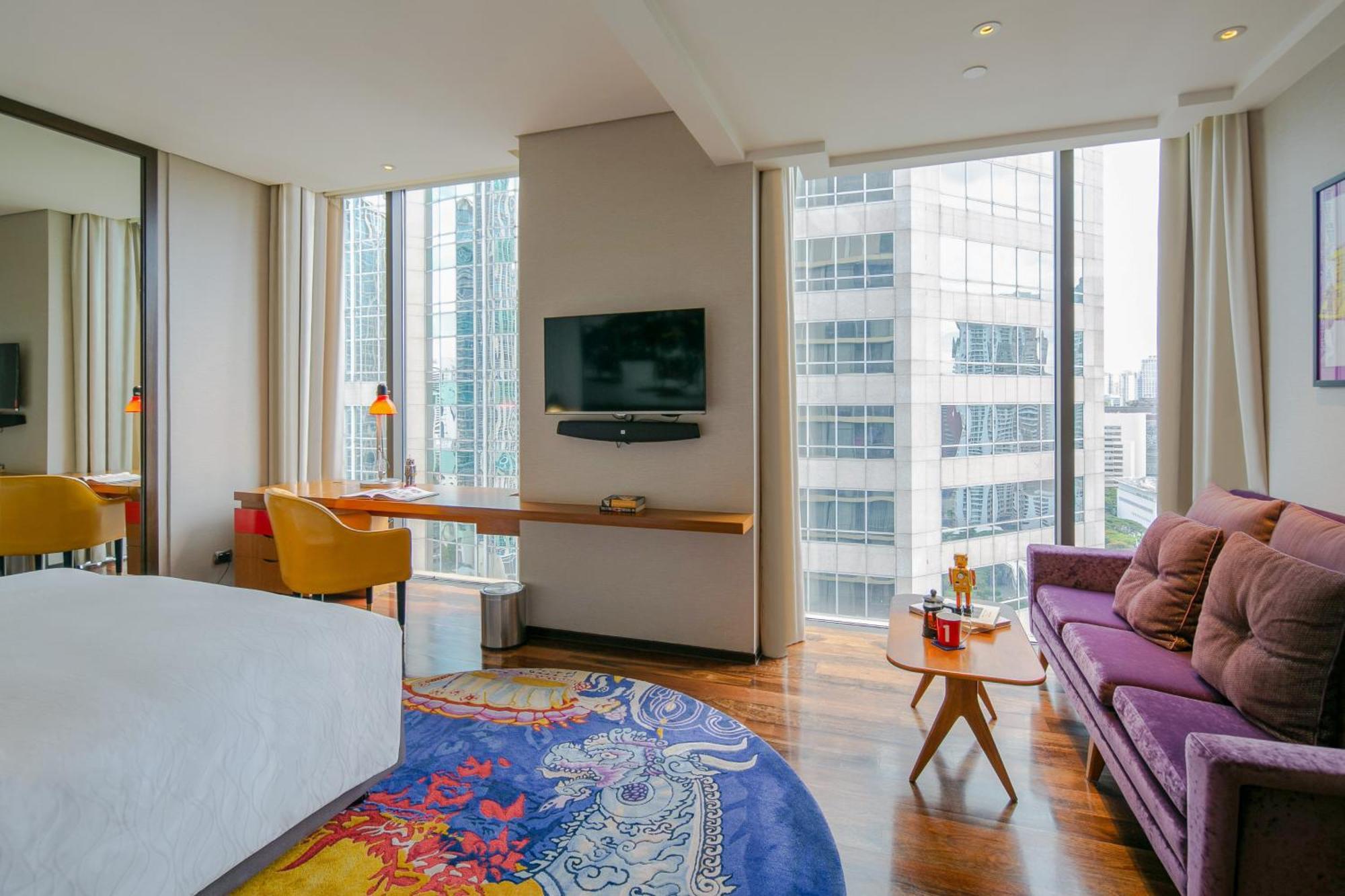 Hotel Indigo Bangkok Wireless Road By Ihg Екстериор снимка